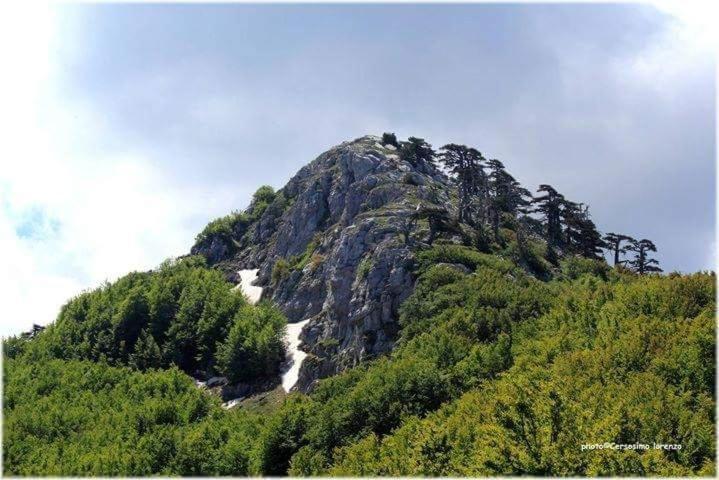 Отель La Stella Del Pollino San Lorenzo Bellizzi Экстерьер фото